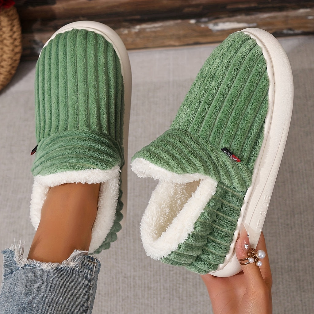 Chaussons rayés L'élégance décontractée qui voyage avec vo