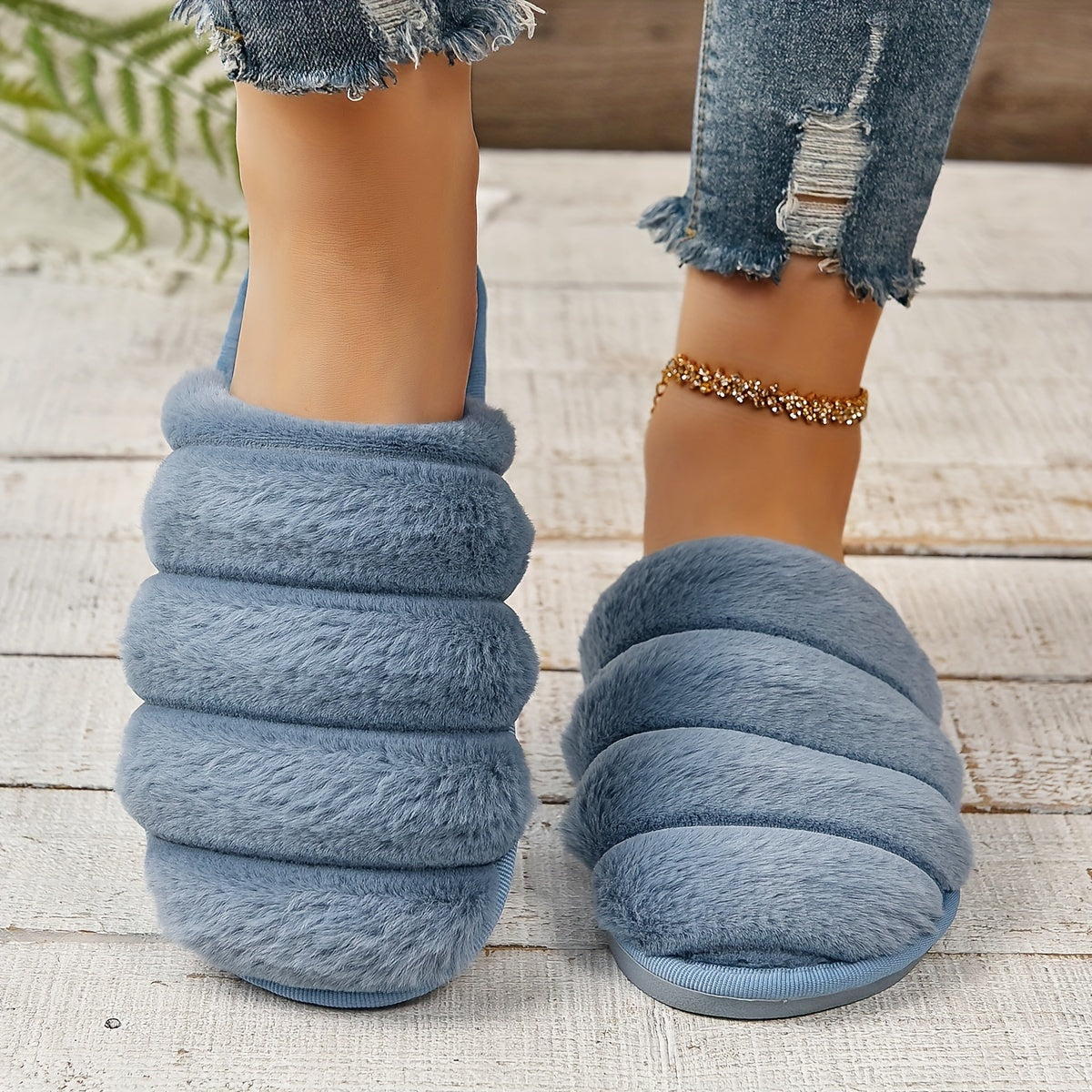 Pantoufles douces femme couleur unie