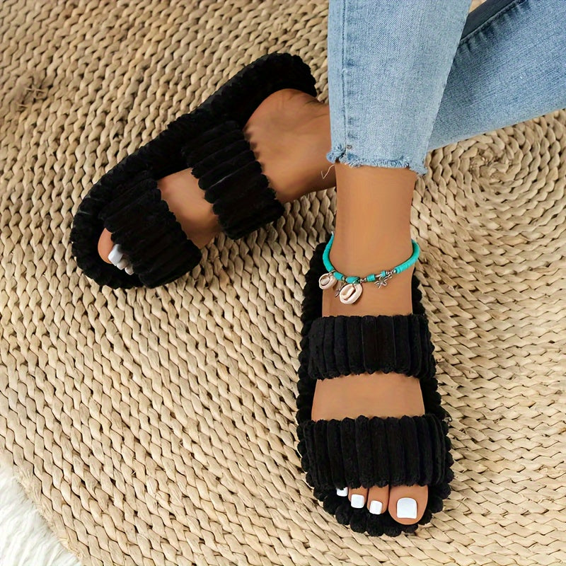 Pantoufles d’intérieur confortables avec ouvertes rayées