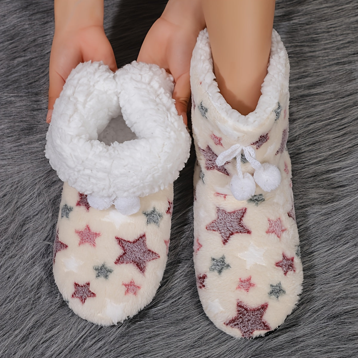 Chaussons Polaire doux Motif étoile blanc