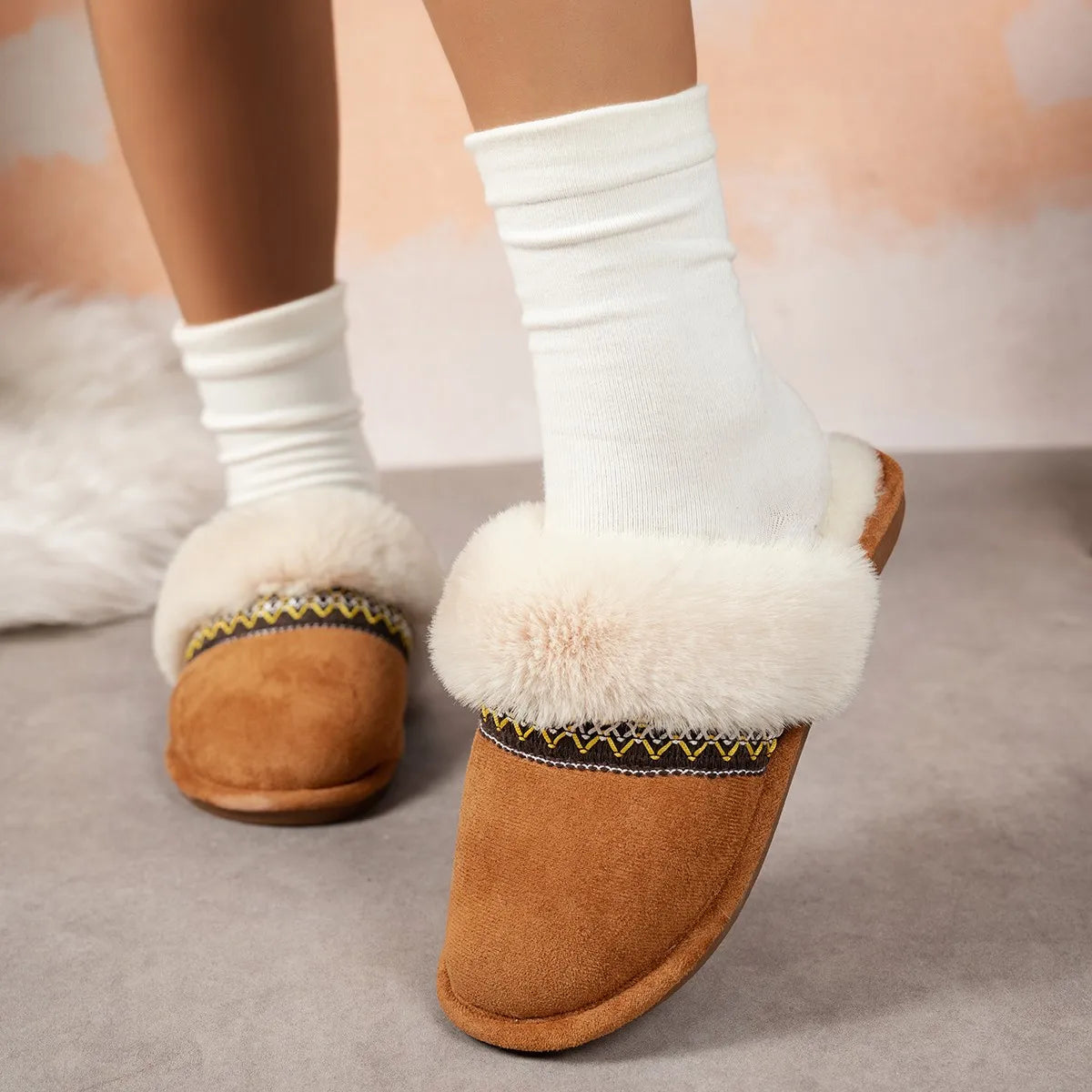 Warme pantoffels beige