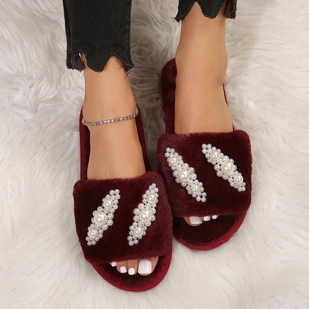 Claquettes d’intérieur bordeaux avec perles