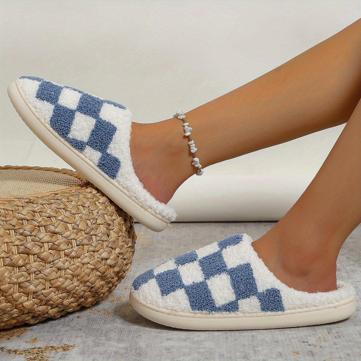 Pantoufles Damier bleu et blanc